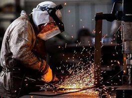 La industria sigue en caída, en su última medición bajó un 8,7% interanual