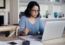 Baja del consumo: el aumento en el pago de servicios, el endeudamiento y la morosidad baten récords