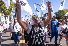 Masivas marchas a Plaza de Mayo y en varias ciudades del país conmemorando el Día de la Memoria